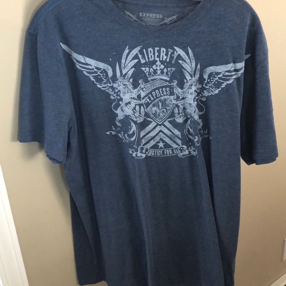 Express T-shirt